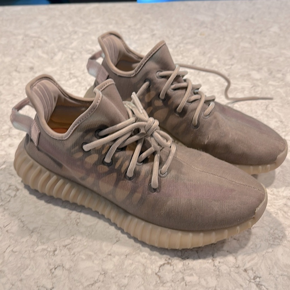 Adidas Yeezy Boost 350 V2 Mono Mist men’s Size 9